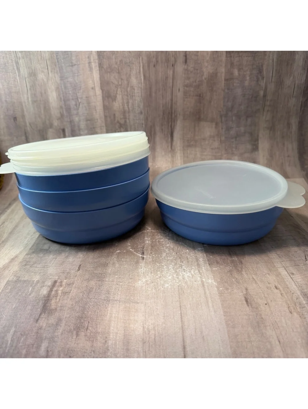 Set of 4 Tupperware Bowls w/ Lids 2415B-4 Blue w/ White Lids Cereal Bowl 6